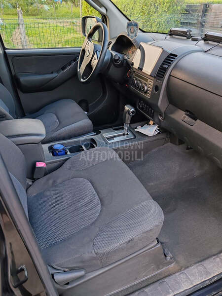 Nissan Navara 