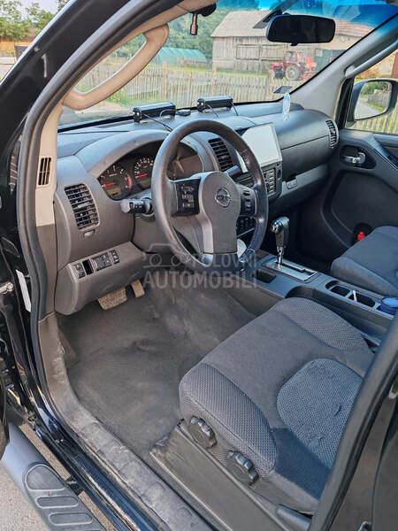 Nissan Navara 