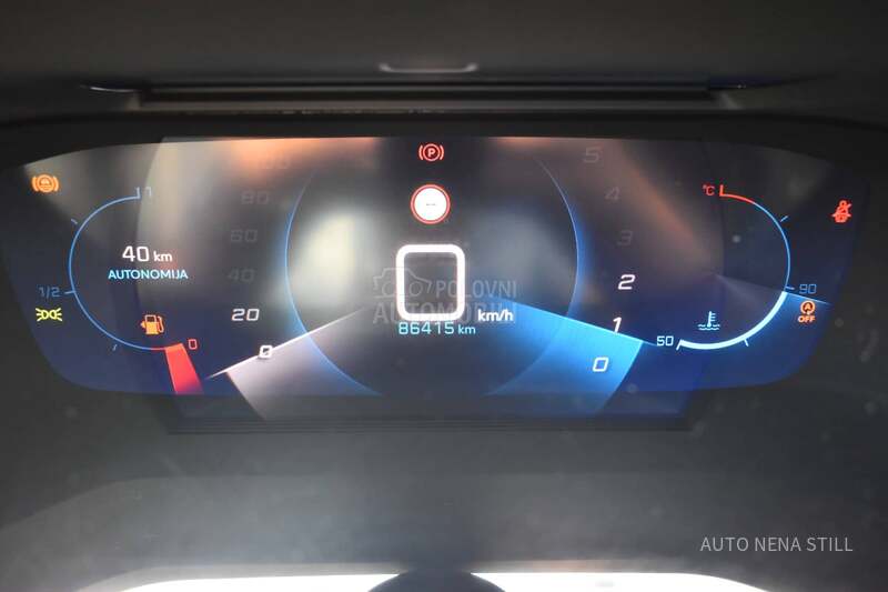 Peugeot 2008 1.2 Allure MT