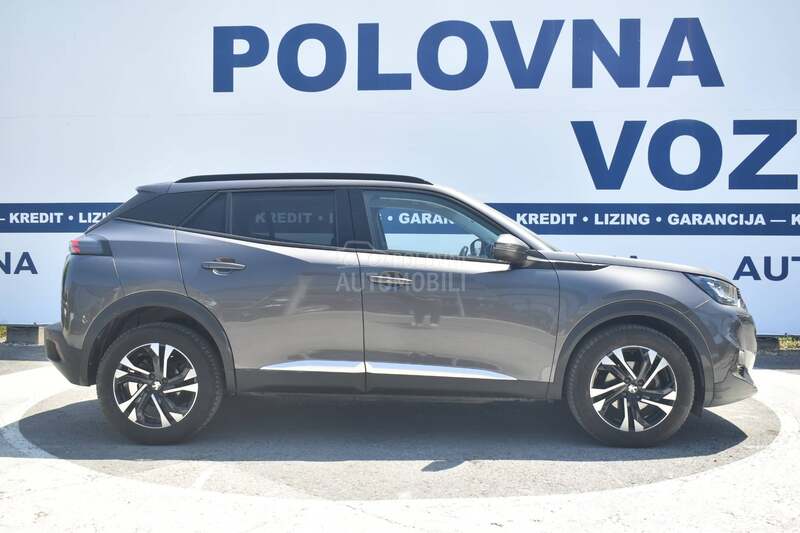 Peugeot 2008 1.2 Allure MT