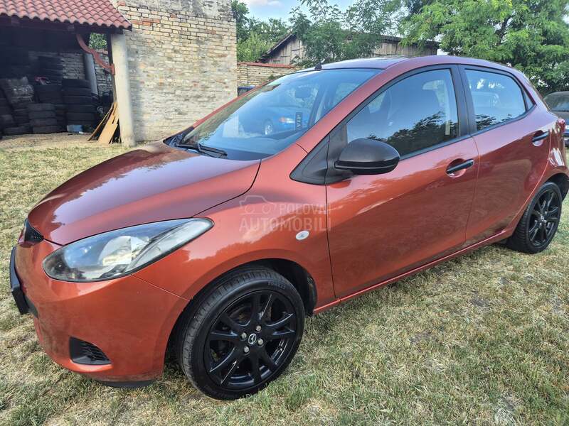 Mazda 2 1.3 b