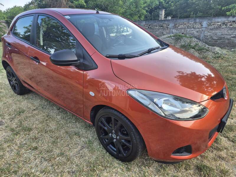 Mazda 2 1.3 b