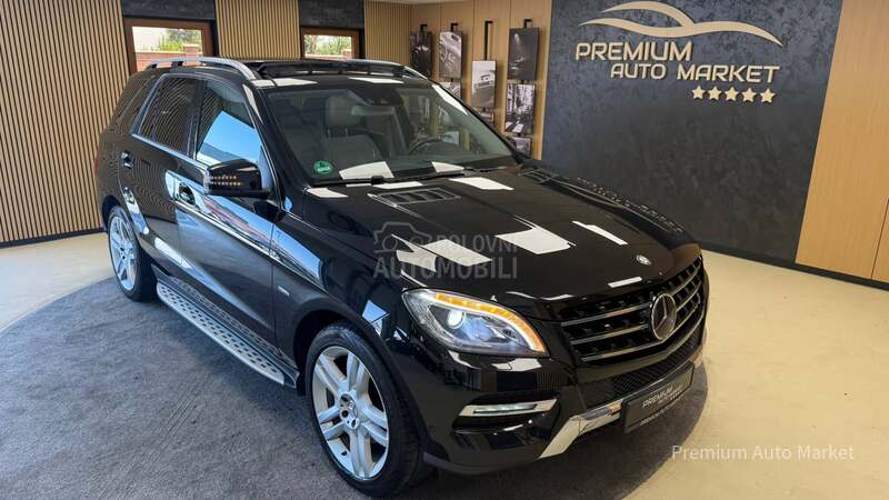 Mercedes Benz ML 350 //3.0d//PANO//SALON