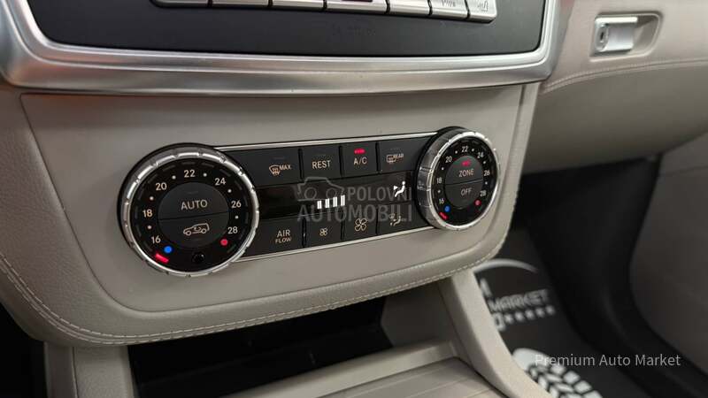 Mercedes Benz ML 350 //3.0d//PANO//SALON