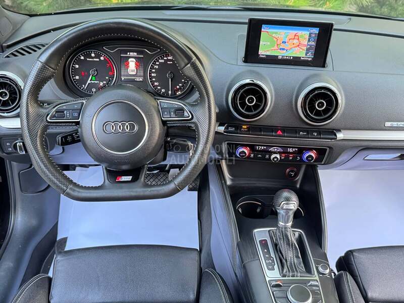 Audi A3 S-LINE S-TRONIK LED