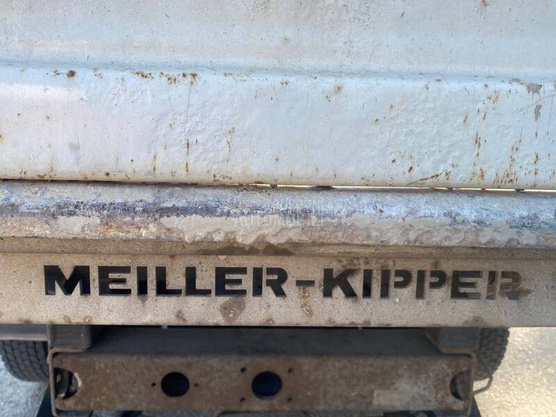 Mitsubishi Fuso FE85/trostrani kiper
