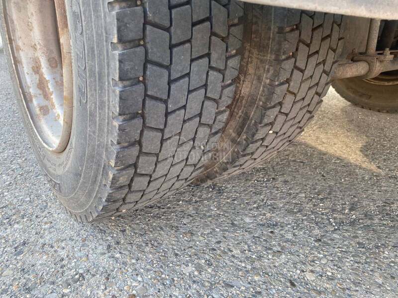 Mitsubishi Fuso FE85/trostrani kiper