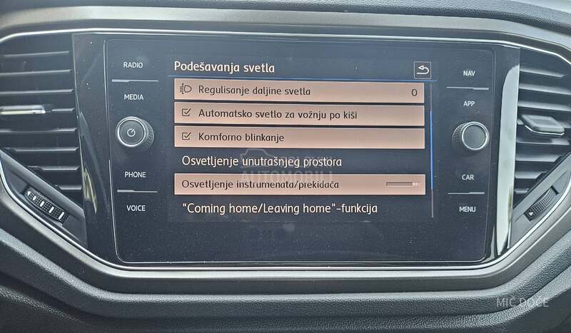 Volkswagen T-Roc 1.5 tsi dsg