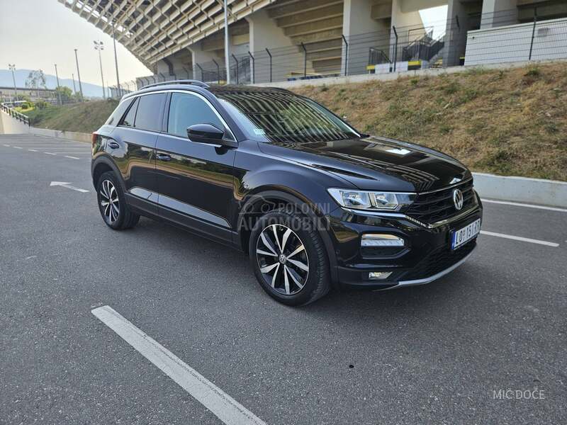 Volkswagen T-Roc 1.5 tsi dsg