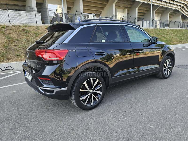 Volkswagen T-Roc 1.5 tsi dsg