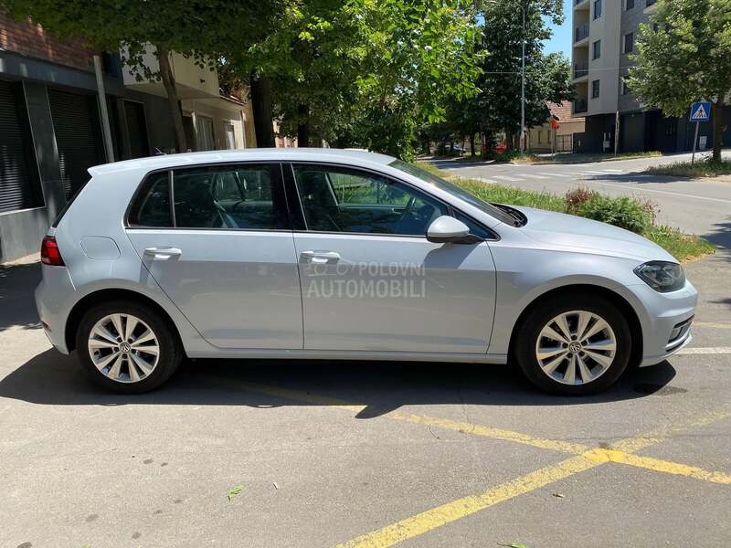 Volkswagen Golf 7 1.0 TSI