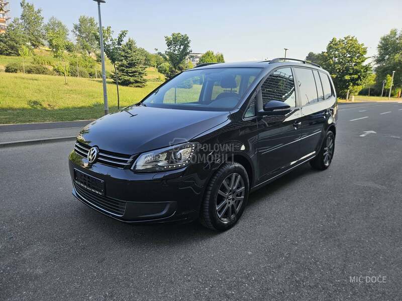 Volkswagen Touran 2.0 tdi xenon led