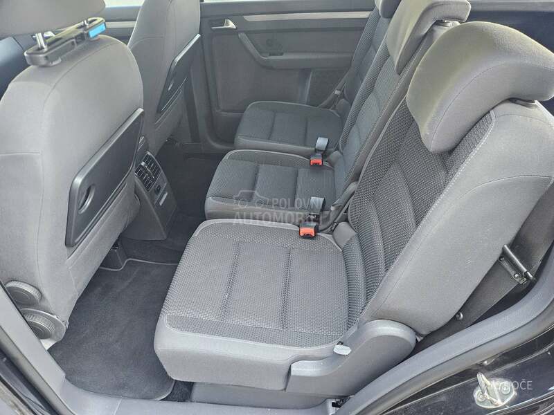 Volkswagen Touran 2.0 tdi xenon led