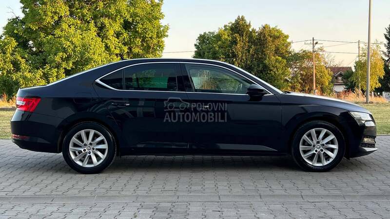 Škoda Superb 2.0 TDI DSG7 STYLE