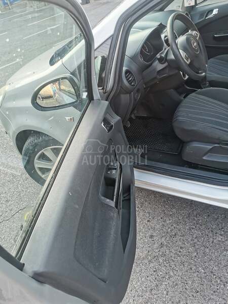 Opel Corsa D 1.2