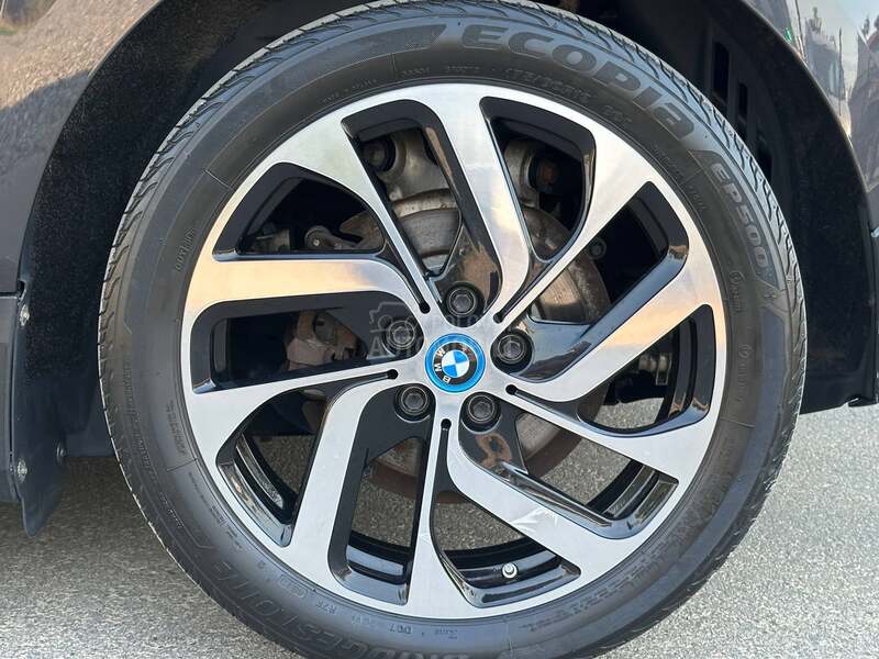 BMW i3 