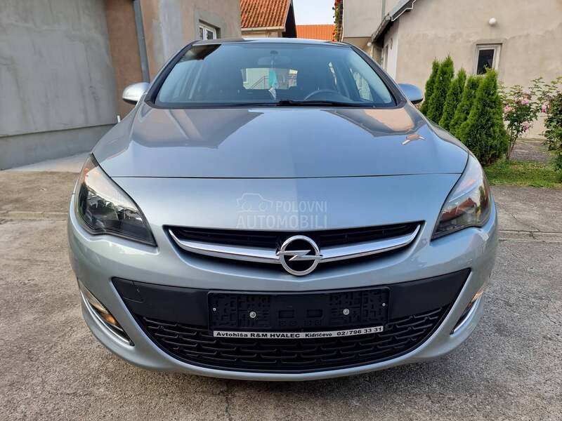 Opel Astra J 1.7CDTI PERFFEKTNA