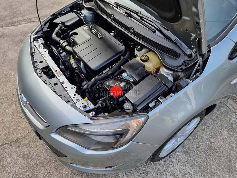 Opel Astra J 1.7CDTI PERFFEKTNA