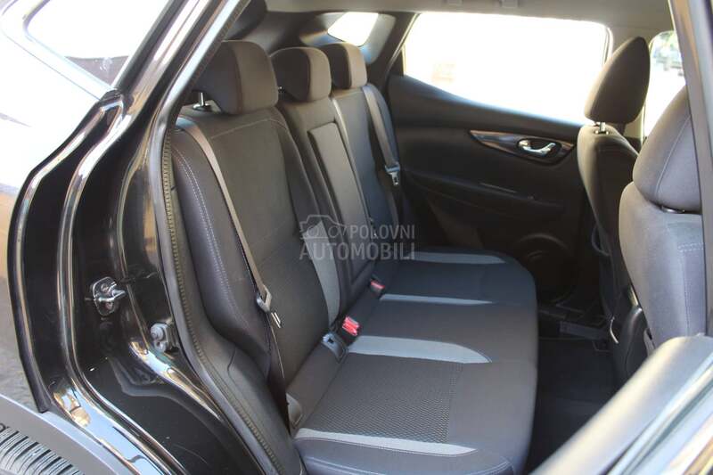 Nissan Qashqai 1.5 DCI AUT