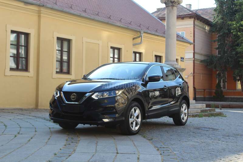 Nissan Qashqai 1.5 DCI AUT