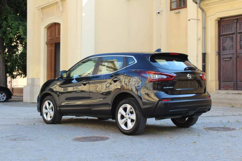 Nissan Qashqai 1.5 DCI AUT