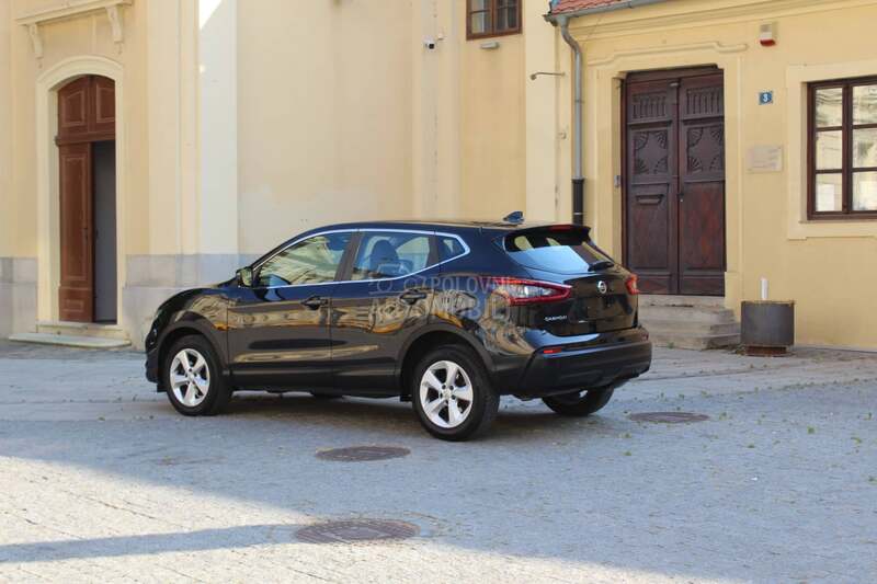 Nissan Qashqai 1.5 DCI AUT