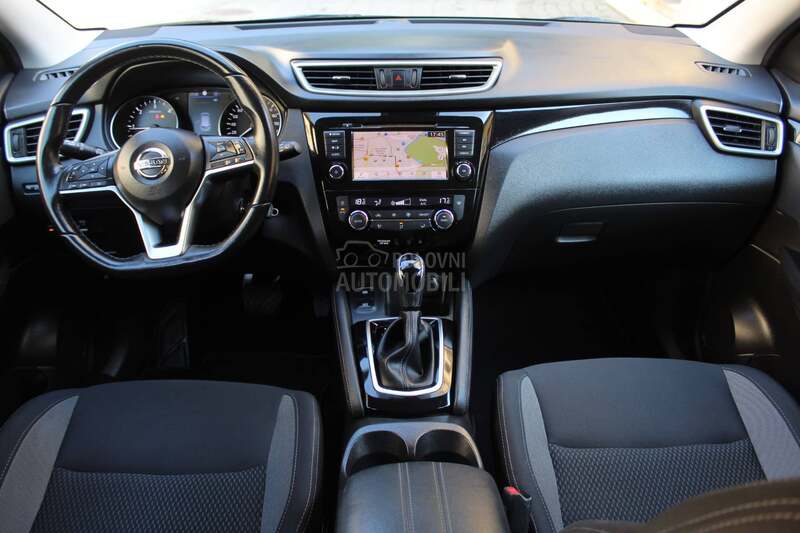 Nissan Qashqai 1.5 DCI AUT