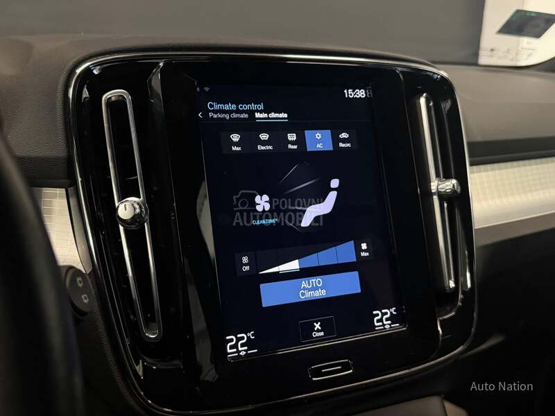 Volvo XC40 T3 Momentum Pro