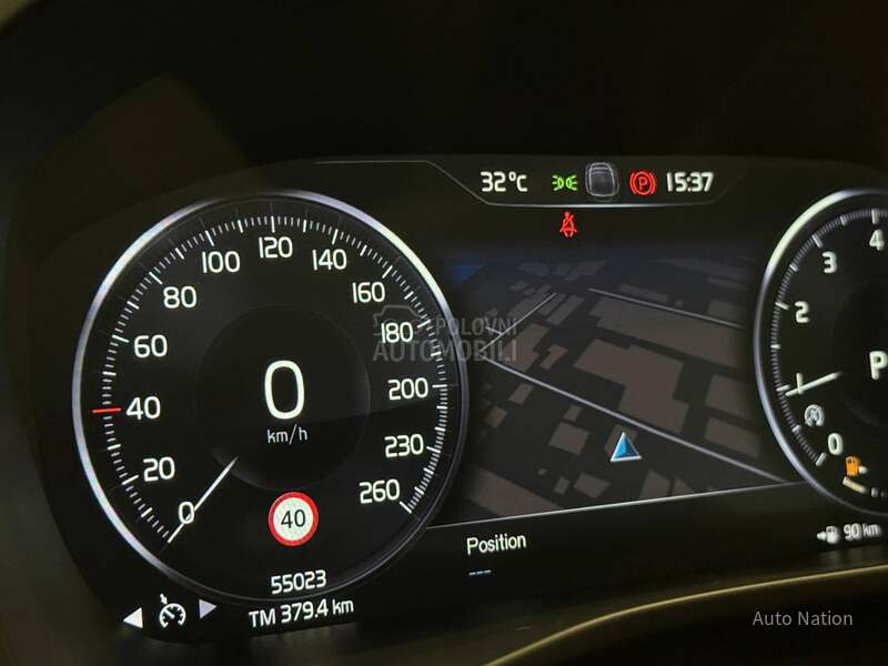 Volvo XC40 T3 Momentum Pro