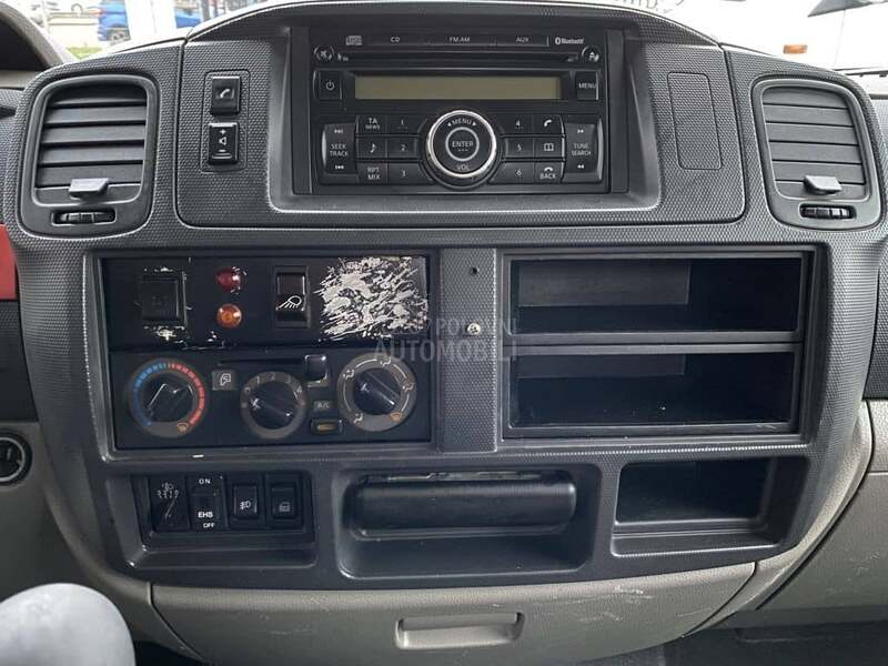 Nissan Cabstar /Usisni kamion