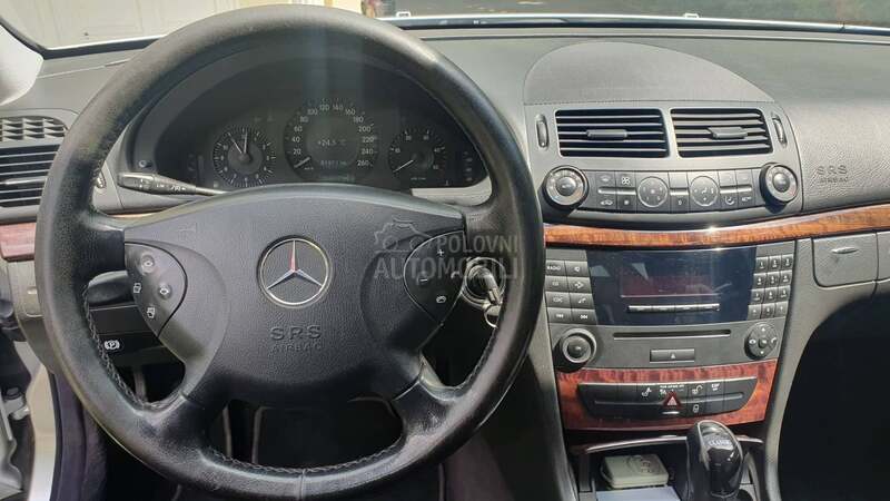 Mercedes Benz E 220 2.2 CDI