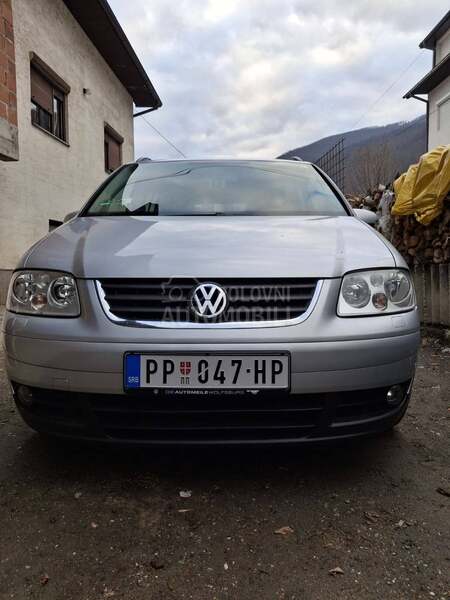 Volkswagen Touran 
