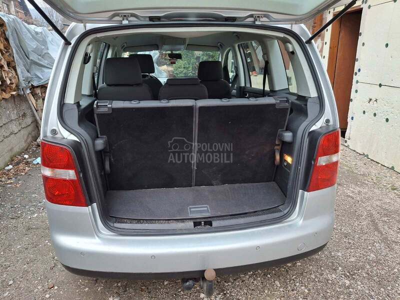 Volkswagen Touran 