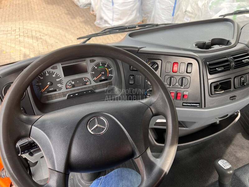 Mercedes Benz ATEGO 1018