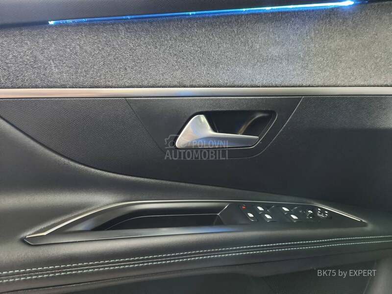 Peugeot 3008 ALURE 8mm V.SER 1.5