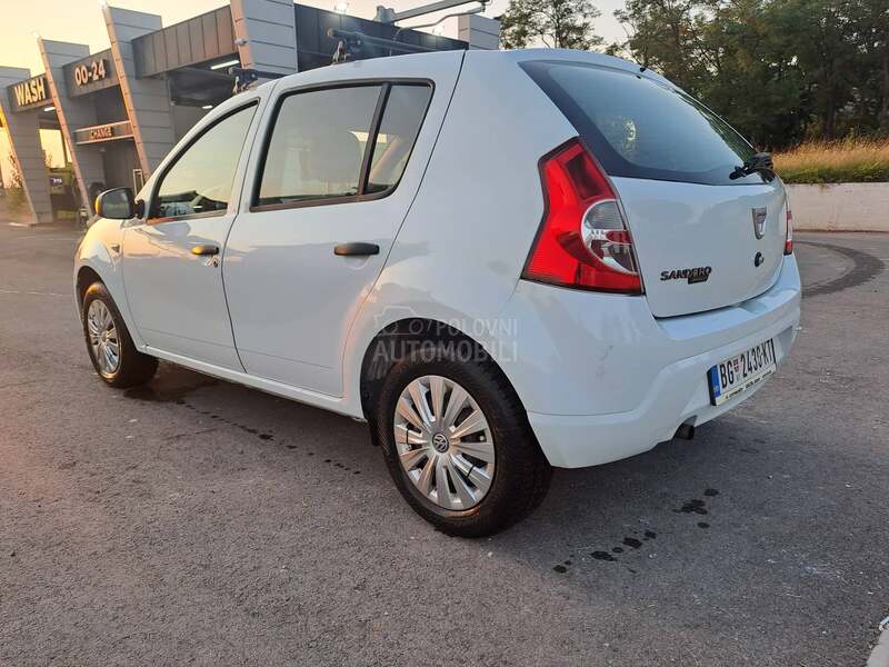Dacia Sandero 