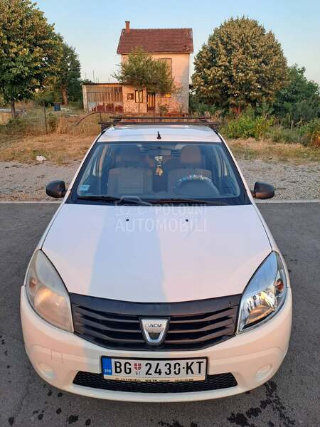 Dacia Sandero 