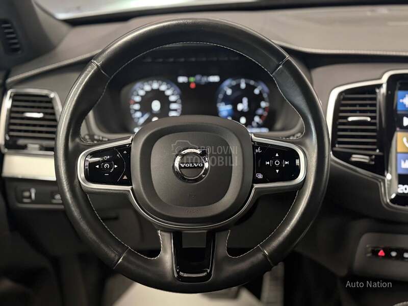 Volvo XC90 R-Design B5 AWD