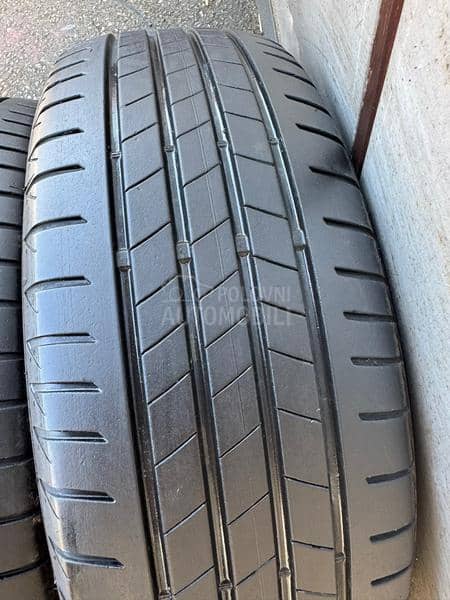 Bridgestone 215/60 R17 Letnja