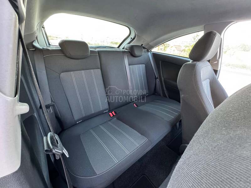 Opel Corsa D 1.4 Color Edition