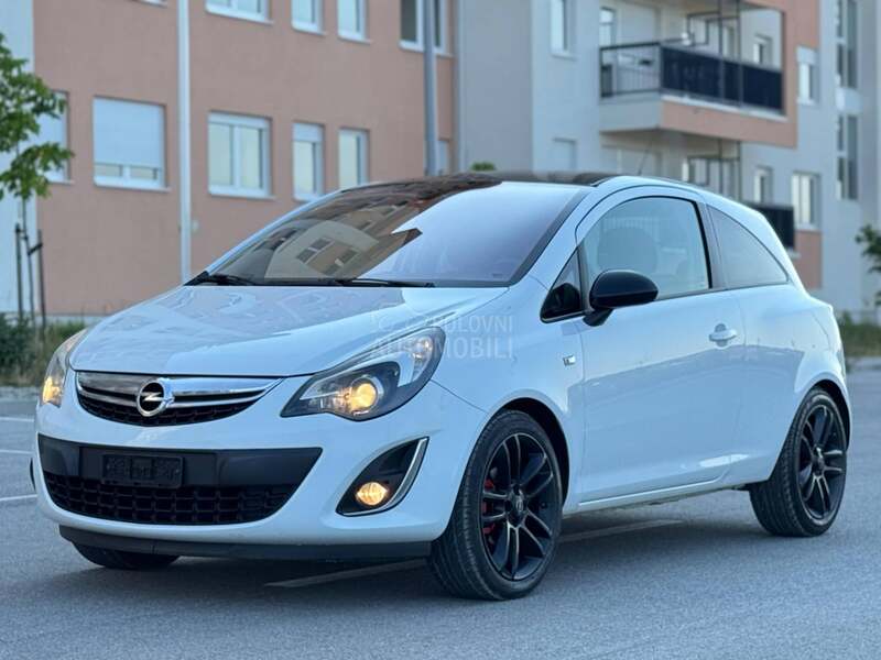 Opel Corsa D 1.4 Color Edition