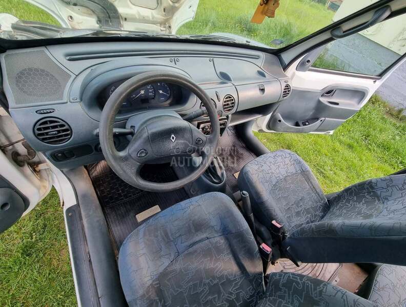 Renault Kangoo 5 sedista