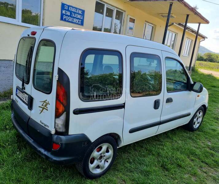 Renault Kangoo 5 sedista