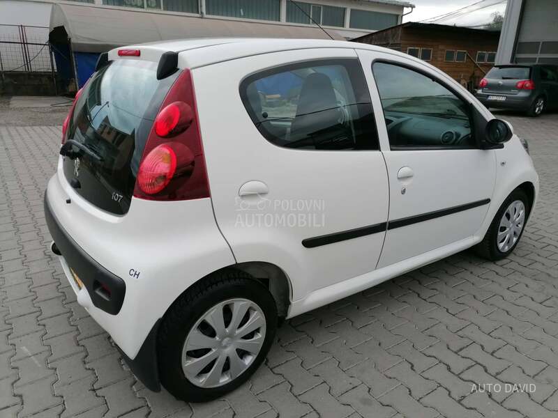 Peugeot 107 1.0B A.U.T.O.M.A.T