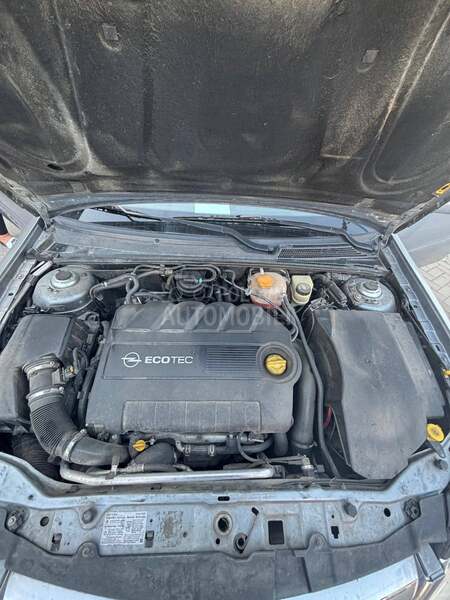 Opel Vectra C 1.9 GTC