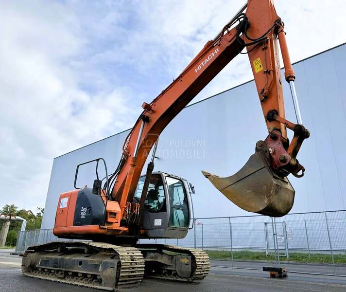 Hitachi ZAXIS ZX 225 US LC / 24t