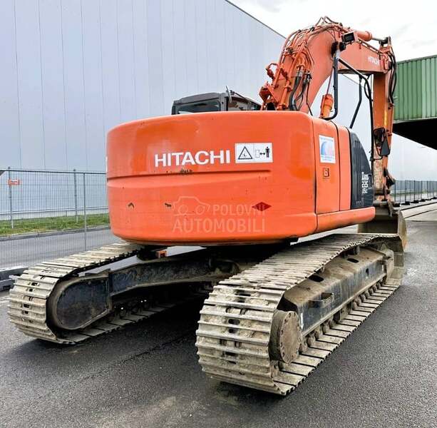 Hitachi ZAXIS ZX 225 US LC / 24t