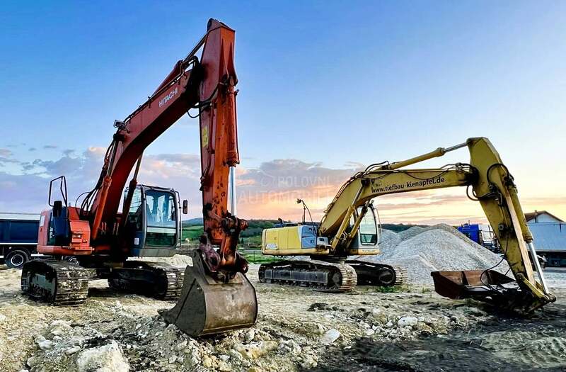 Hitachi ZAXIS ZX 225 US LC / 24t
