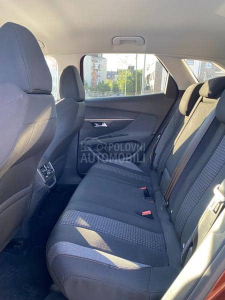 Peugeot 3008 1.5 BlueHDi