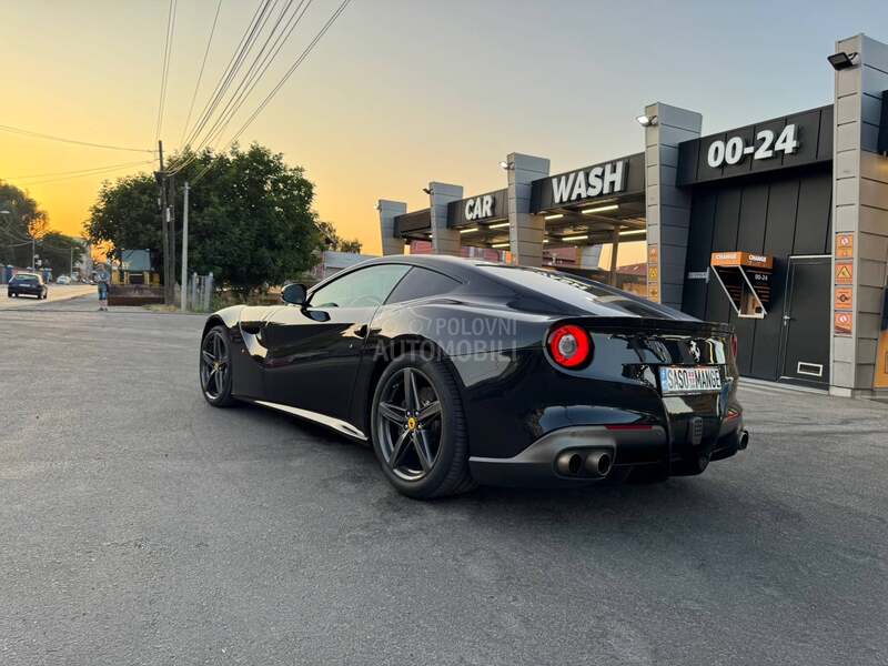 Ferrari F12 berlinetta